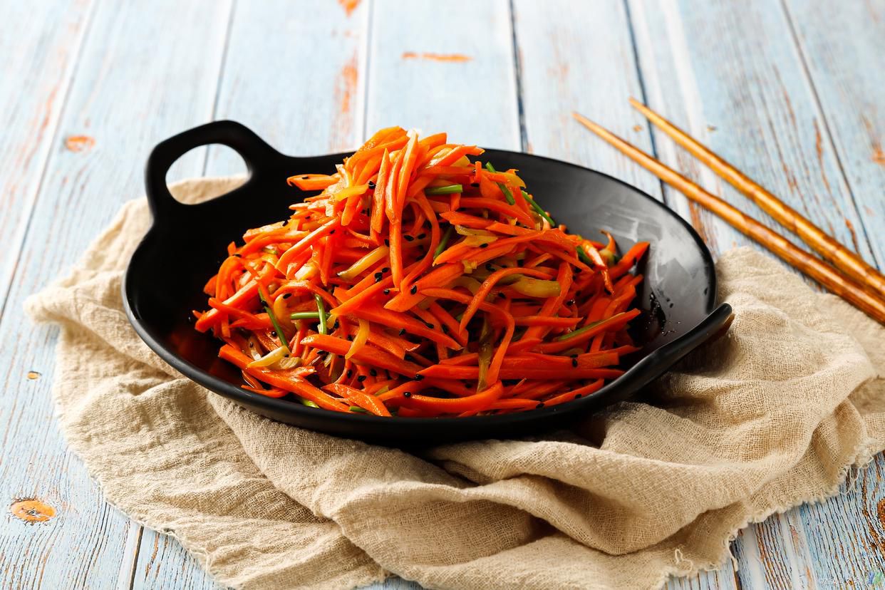 从生到熟:每周吃三次胡萝卜,这些好处找上你!(图4) 从生到熟:每周吃三次胡萝卜,这些好处找上你!(图4)