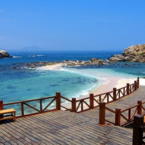 八大中国最美海滩，夏天游泳好去处