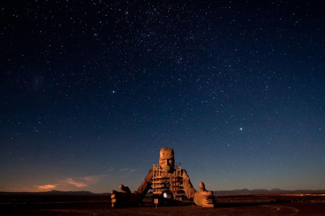 17个形态怪异的雕塑(图13) 17个形态怪异的雕塑(图13)