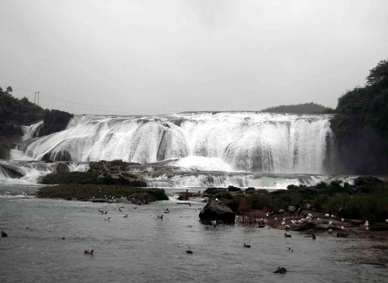 22个中国最美最酷瀑布,你去过哪一个(图17) 22个中国最美最酷瀑布,你去过哪一个(图17)